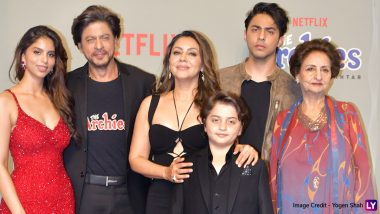 Shah Rukh Khan Wears ‘The Archies’ T-Shirt As He Cheers for Daughter Suhana Khan’s Debut Film at Grand Premiere (Watch Video)