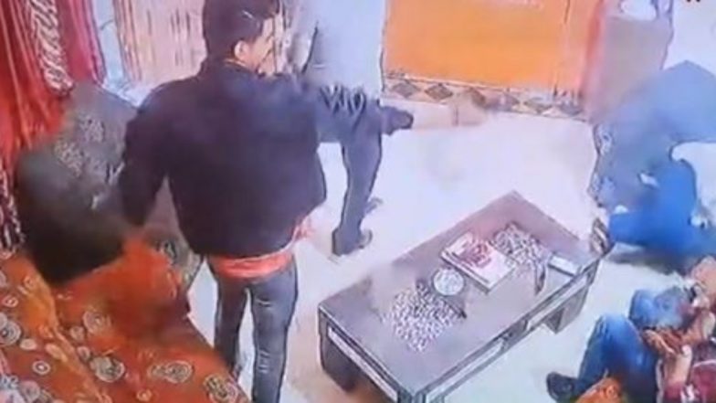 Sukhdev Singh Gogamedi Shot Dead in Jaipur: Rashtriya Rajput Karni Sena President Murder Caught on Camera, CCTV Video Surfaces