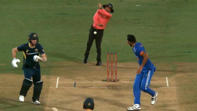 Ouch! Nathan Ellis' Shot Hits Umpire On the Crotch During IND vs AUS 5th T20I 2023, Picture Goes Viral!