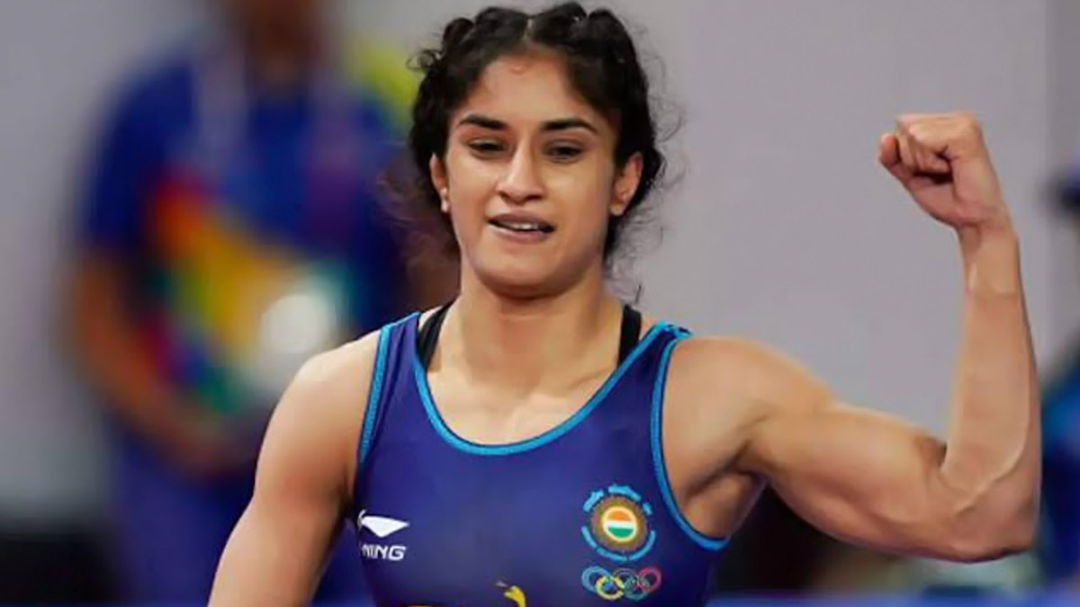 Agency News Vinesh Phogat Returns Prestigious Major Dhyan Chand Khel