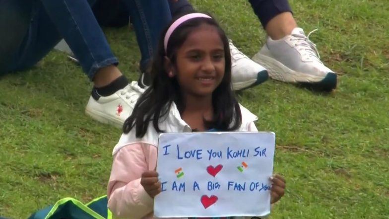 'I Love You' Young Virat Kohli Fan Holds Placard For Star Indian Cricketer During IND vs SA 1st Test 2023, Picture Goes Viral!