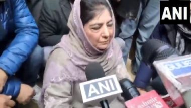 PDP Chief Mehbooba Mufti Stopped From Meeting Families of Three Civilians Killed in Poonch, Stages Protest (Watch Video)