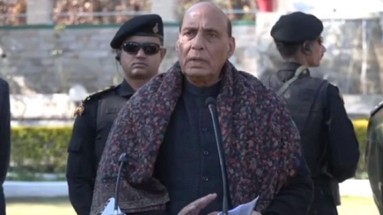 Jammu and Kashmir: Rajnath Singh Reviews Security Situation Along LoC in Wake of Killing of Four Soldiers, Lauds Soldiers’ Contributions (Watch Video)