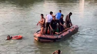 Vadodara Boat Accident: 10 Students Rescued After Boat Capsizes in Harni Lake, Gujarat CM Bhupendra Patel Expresses His Condolences on Tragedy (Watch Videos)