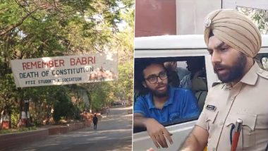 'Remember Babri' Banners at Pune FTII: Clashes Erupt Over Controversial Banners, Several Students Detained (Watch Videos)