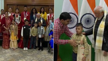 Pradhan Mantri Rashtriya Bal Puraskar 2024: PM Narendra Modi Engages in Freewheeling Interaction With Awardees; Children Share Details of Their Achievements (Watch Video)