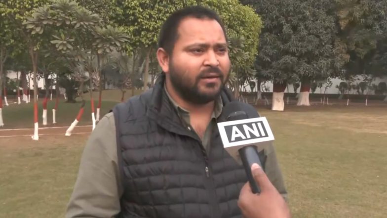 Tejashwi Yadav Says 'Khela Abhi Baki Hai' After Nitish Kumar Resigns as Bihar CM and Joins NDA (Watch Video)