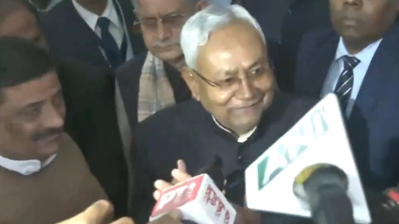 ‘We Will Stay Together’, Says Bihar CM Nitish Kumar After Taking Oath for Ninth Time (Watch Video)