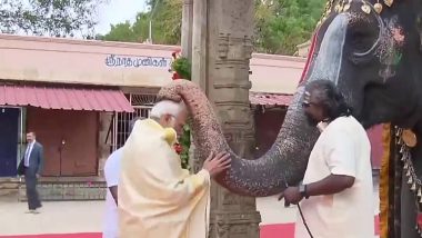 PM Narendra Modi Offers Prayers at Sri Ranganathaswamy Temple in Tiruchirappalli, Blessed by Elephant Named ‘Andal’ (See Pic and Videos)