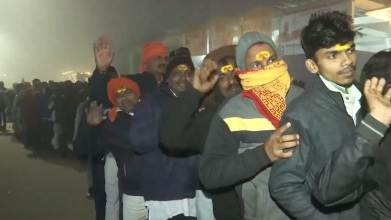 Uttar Pradesh: 3.25 Lakh Devotees Offer Prayers at Ayodhya's Ram Temple on Republic Day (Watch Video) - Vimarsana News