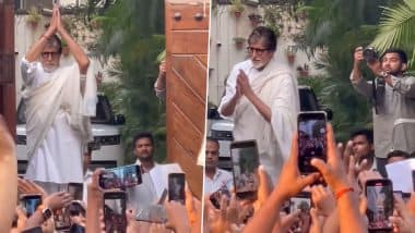 Amitabh Bachchan Greets Fans Outside Jalsa with His Customary Sunday Meet Session (Watch Video)