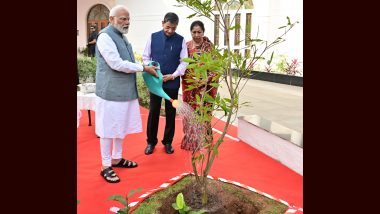 PM Narendra Modi, Tamil Nadu Governor RN Ravi Plant ‘Rudraksha’ Saplings on Raj Bhavan Premises (See Pic)