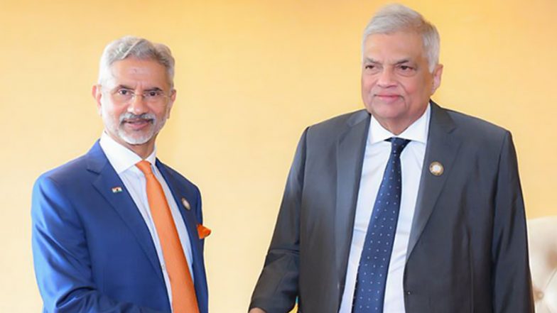 EAM S Jaishankar Calls on Sri Lankan President Ranil Wickremesinghe in Kampala, Appreciates Bilateral Initiatives