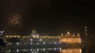 Guru Gobind Singh Jayanti 2024: Firecrackers Adorn Sky Over Amritsar's Golden Temple on Sri Guru Gobind Singh Ji Gurpurab (Watch Video)