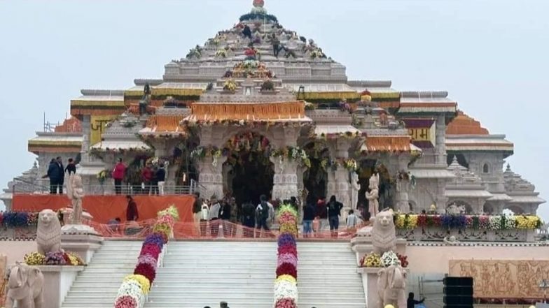 Ayodhya: Entry to Ram Mandir Halted, RAF Personnel Deployed as Devotees Throng Temple for Darshan Day After Pran Pratishtha, Say Reports