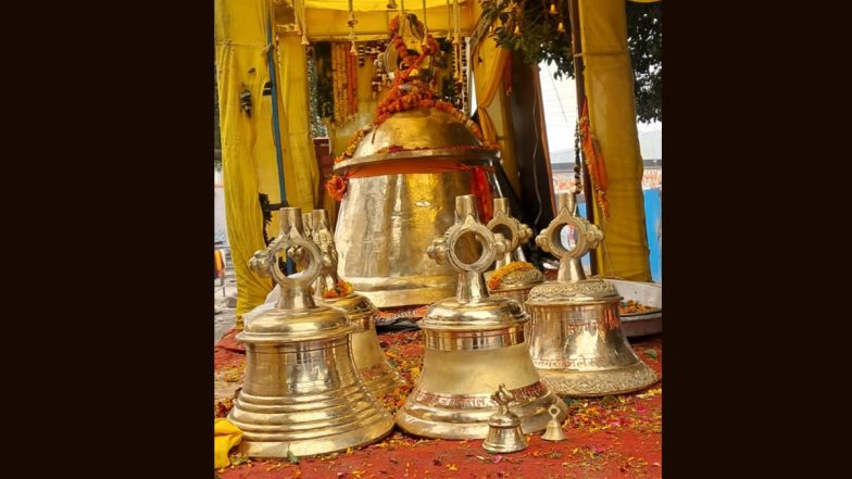 Giant Bell Weighing 2400 Kg for Ram Mandir: People From Uttar Pradesh's Etah Make Offering to Ayodhya Ram Temple (View Pic)