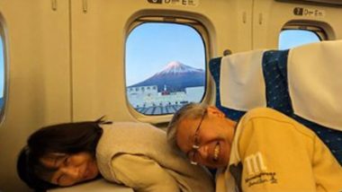 Japan: Couple’s Heartwarming Gesture of Ducking on Their Seats, Allowing Co-Passenger to Take Mt Fuji's Picture Goes Viral