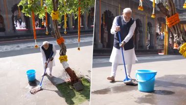 PM Narendra Modi Mops Kalaram Temple in Maharashtra's Nashik, Urges Everyone to Run Cleanliness Drive in Temples and Pilgrimage Areas (Watch Video)