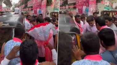 Hyderabad: BRS Working President KT Rama Rao Takes Autorickshaw Ride After Party Meet in Jubilee Hills (Watch Video)