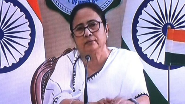 Mamata Banerjee Accident: West Bengal CM Suffers Injury in Road Mishap