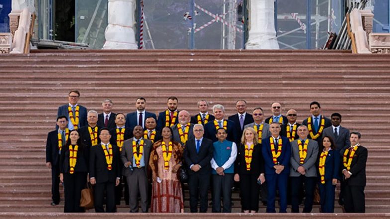 Abu Dhabi: Diplomats From Across Globe Hosted by Indian Ambassador to UAE Sunjay Sudhir for Special Tour of BAPS Hindu Mandir (See Pics)