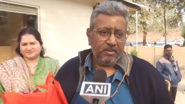 Lata Mangeshkar’s Nephew Adinath Mangeshkar Along with His Wife Reach Ayodhya Ahead of Pran Pratishtha Ceremony (Watch Video)