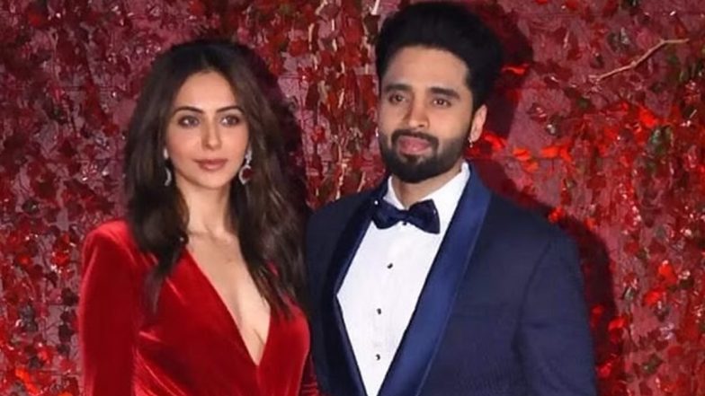 Rakul Preet Singh and Jackky Bhagnani to Set  Strict 'No-Phone Policy' for Guests at Their Goa Wedding - Reports