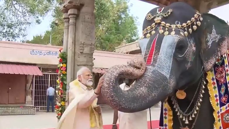 Tamil Nadu: PM Narendra Modi Visits Sri Ranganathaswamy Temple in Tiruchirappalli, Receives Blessings From an Elephant (Watch Video)