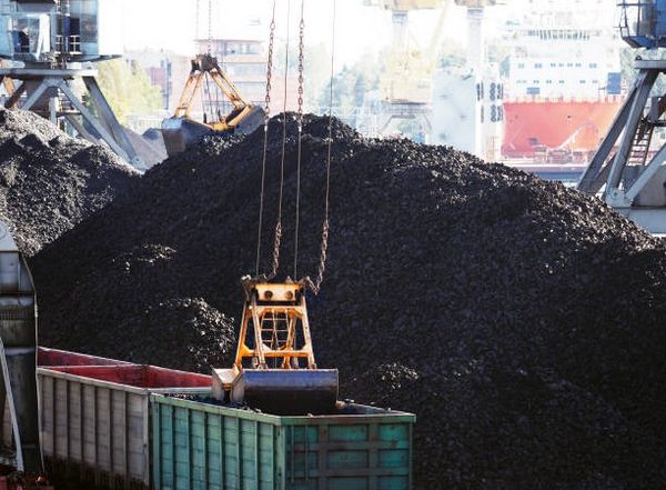 World News | Excessive Coal Consumption Leads to Rise in Respiratory Diseases in Afghanistan's Bamyan