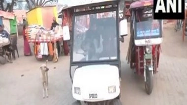 India News | Eco-friendly Golf Car Service Started in Ayodhya Ahead of Consecration Ceremony