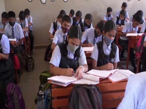 India News | J-K Govt Extends Winter Vacations for Jammu Summer Zone Schools - Vimarsana News