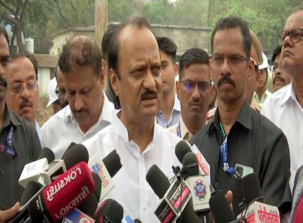 India News | Maharashtra Deputy CM Ajit Pawar Demands Public Cooperation to Deal with Covid-19 Cases in the State