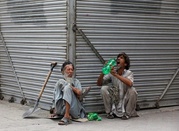 World News | Pakistan's Debt Burden Mounts to 63.399 Trillion PKR: Report