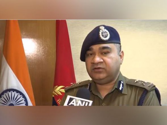 India News | LeT Terrorist Behind Killing of Army Official, Kashmiri Pandits Shot Dead in Shopian Encounter: Police - Vimarsana News