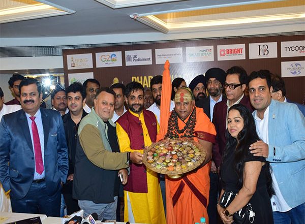 Business News | Anil Sharma & Suryacharya Krishnadeonand Giriji Attended Bharat Bhagya Vidhata Mahatma Gandhi Award PC Held by Dr Gaurav Hans