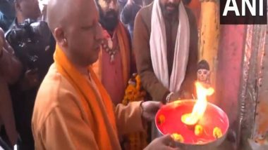 India News | Uttar Pradesh CM Yogi Adityanath Offers Prayers at Ayodhya's Hanumangarhi Temple