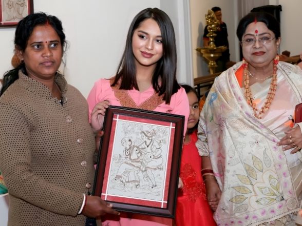 Business News | Sheelpovaas Foundation Empowers Rural Artisans and Author Jitavati Das Launches E-commerce Store and Inspiring Book - Vimarsana News
