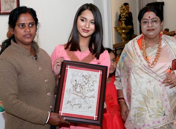 Business News | Sheelpovaas Foundation Empowers Rural Artisans and Author Jitavati Das Launches E-commerce Store and Inspiring Book