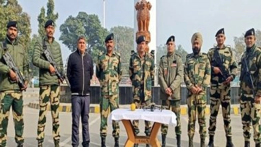 India News | Punjab: BSF Recovers Pak Drone with 470 Grams Heroin in Amritsar