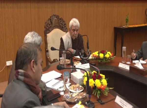 India News | J-K: Lt Governor Manoj Sinha Reviews Development and Security Scenario in Jammu
