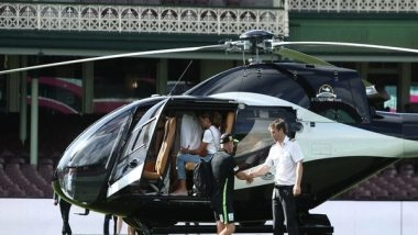 Sports News | David Warner Makes Bollywood-style Helicopter Entry at SCG to Play BBL Match