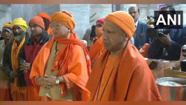 India News | UP: CM Yogi Offers Prayers at Gorakhnath Temple on Makar Sankranti