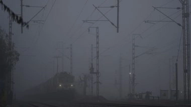 India News | 18 Trains Delhi-bound Trains Running Late as Fog Impacts Visibility