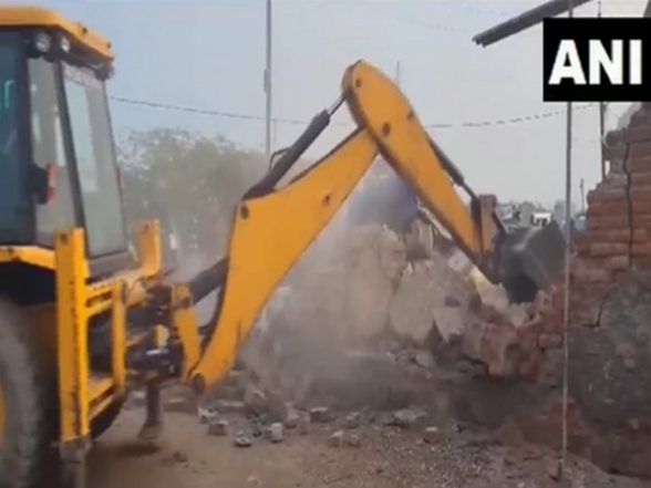India News | Madhya Pradesh: Illegal Construction of Slaughterhouses Demolished in Damoh - Vimarsana News