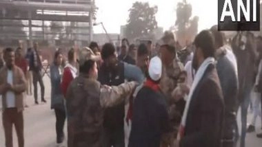 India News | Clash Erupts Between Congress Workers and Locals in Ayodhya