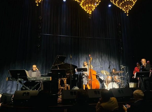 World News | Jazz Legends Hancock, Reeves Celebrate Life and Legacy of Martin Luther King Jr in Delhi
