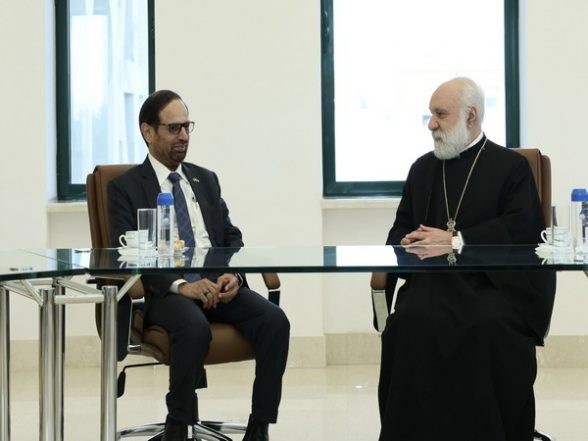World News | Ali Rashid Al Nuaimi Meets Archbishop of Armenia - Vimarsana News