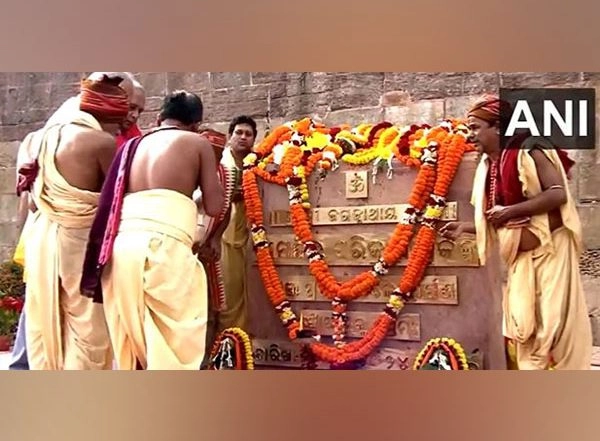India News | Odisha CM Naveen Patnaik Takes Part in Rituals to Inaugurate Shreemandir Parikrama Project in Puri