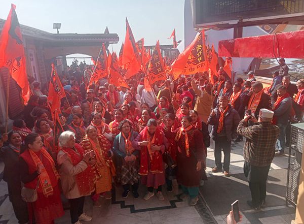 India News | Devotees Hold 'Shobha Yatra' in Shimla Ahead of 'Pran Pratsihta'