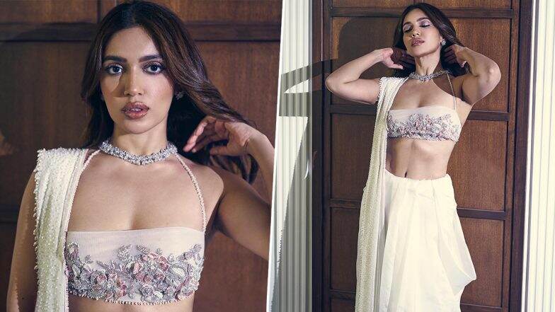 Bhumi Pednekar's Saree Style Takes Modern Turn, Flaunts Stunning Midriff in Sensational Halter Neck Blouse (View Pics)